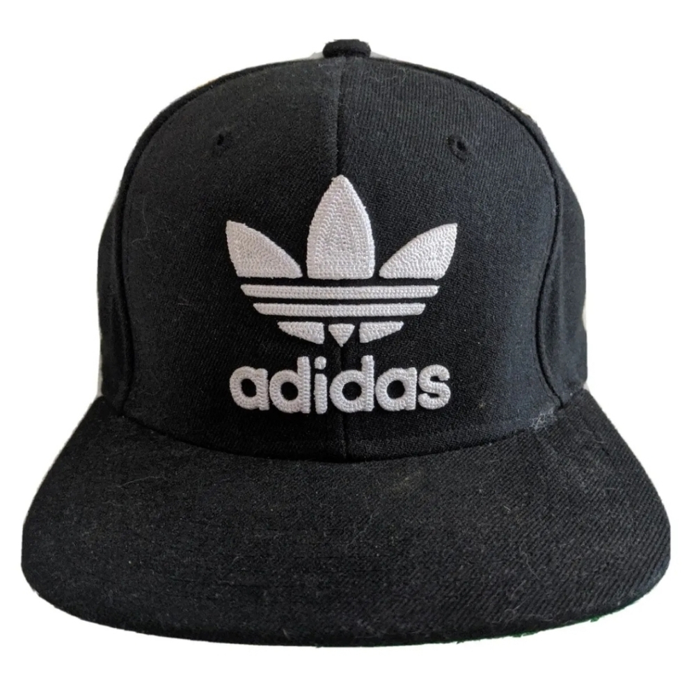 ADIDAS MEN'S ORIGINAL TREFOIL CHAIN FLATBRIM SNAPBACK CAP BLACK
